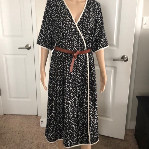 Fox&Royal Black and White Dress - Picture 1 of 4